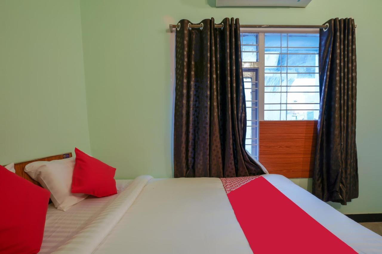 Hotel O Raja Residency Near Snow World سيكَندراباد المظهر الخارجي الصورة