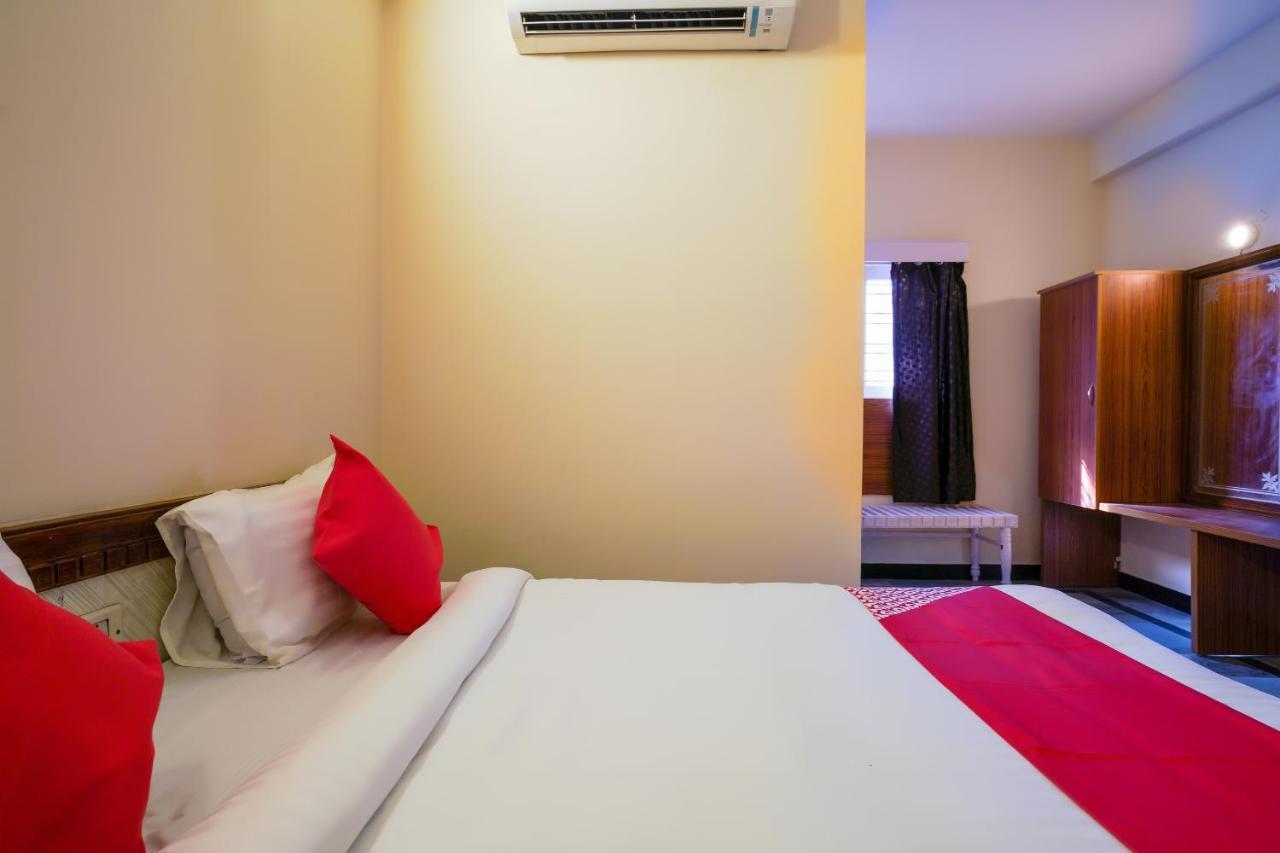 Hotel O Raja Residency Near Snow World سيكَندراباد المظهر الخارجي الصورة